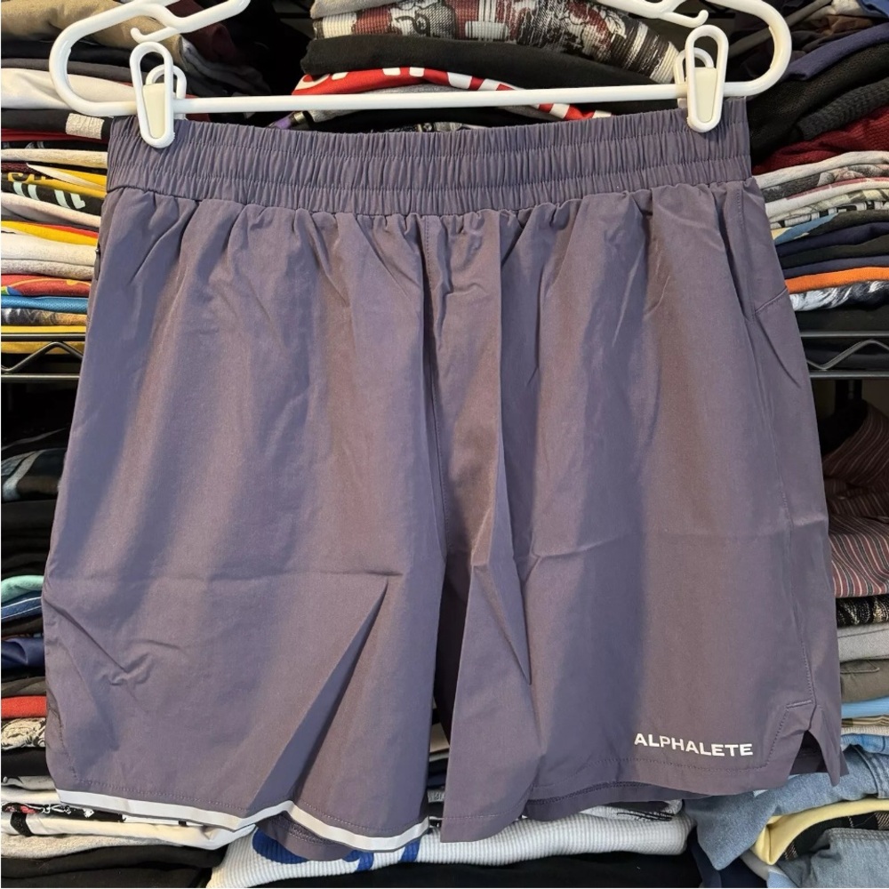 Alphalete shorts. Size M. NWOT. Grey. No smoking house.